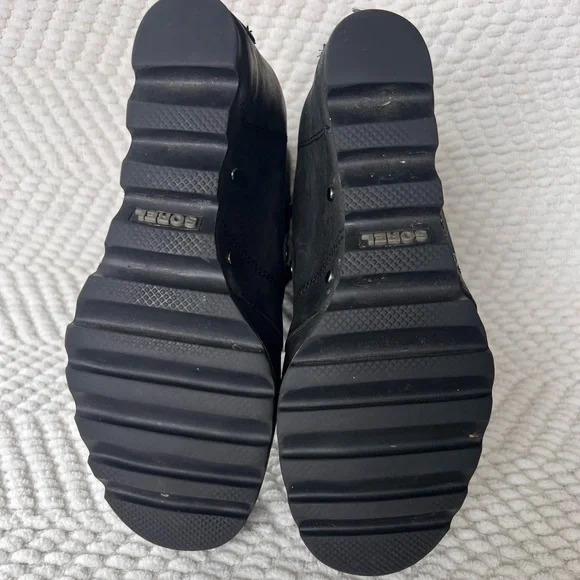 Sorel Black Women's Joan of Arctic - Picture 9 of 10